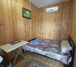 Стандартный номер на первом этаже в Золотая рыбка