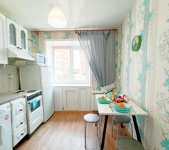 1-комнатные апартаменты улучшенные Кутузова, 1 в Rusdom Sweet Apartments (Русдом Свит) на улице Карла Маркса