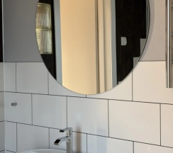 Четырёхместный семейный коттедж с видом на внутренний двор в Ракита