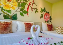 Трёхместный номер Executive в Sino House Phuket Hotel