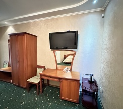 Улучшенный номер в Партия