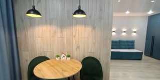 Омск: Апартаменты Квартира на Бульваре Кузьмина 15