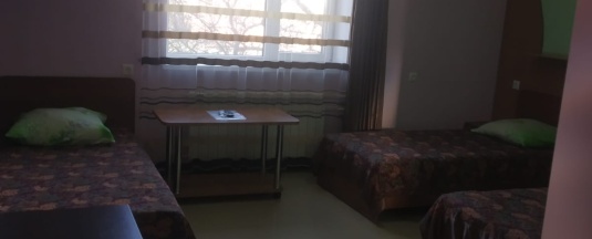 Трехместный номер в Милый дом