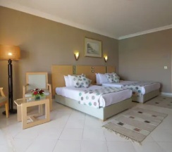 Двухместный номер Regal двуспальная кровать в Regina Resort and Aqua Park Hurghada