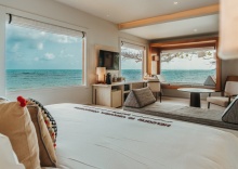 Двухместный номер Standard beachfront двуспальная кровать в Rocky's Boutique Resort - Veranda Collection Samui