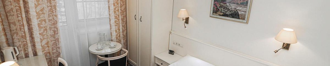 Номер стандарт с 1 двуспальной кроватью в Алтай-West