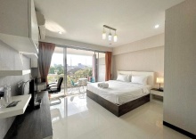 Апартаменты Deluxe в Modern Unit at Lumpini,Sathon by Sabai