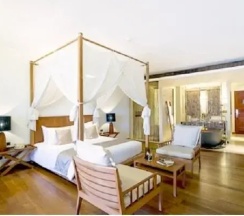 Двухместный номер рядом с пляжем двуспальная кровать в Hansar Samui Resort & Spa