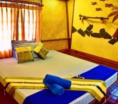 Бунгало с видом на сад в Mark House Bungalow