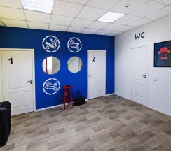 Кровать в 8-местном общем женском номере в Maxi House