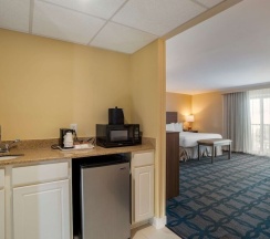 Двухместный номер Standard c 1 комнатой двуспальная кровать в Best Western Plus Ocean City