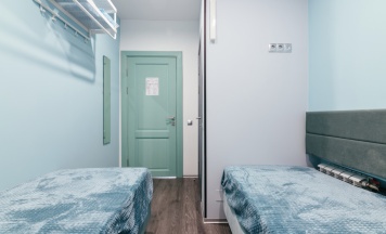 2-х местный номер без душа с отдельными кроватями в BookBox