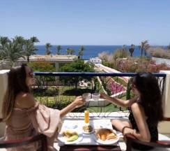 Двухместный номер Standard с видом на море 2 отдельные кровати в Курортный отель Grand Oasis Resort
