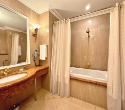 Двухкомнатный Люкс в Taleon Imperial Hotel