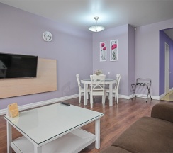 Бизнес в Дом отель Apart