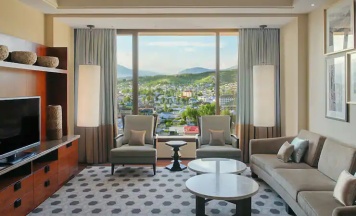 Двухместный люкс Diplomat двуспальная кровать в Hilton Dushanbe Hotel