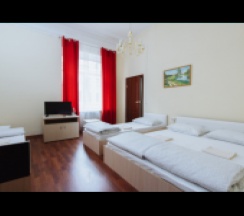 Люкс с персональной ванной комнатой в Пафос