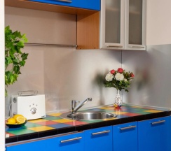 Четырёхместные апартаменты с 3 комнатами в GM Apartments