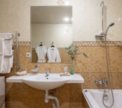 Номер «Делюкс» в Гала-Альпик