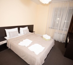 2 комнатный люкс с кухней в Venezia