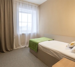 Санаторий - стандартный одноместный номер в Полисть