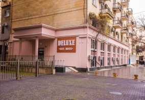 Отель Deluxe City Hotel в Баку