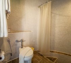 Четырёхместный номер Deluxe в Sino House Phuket Hotel