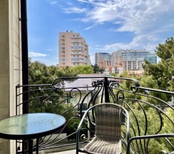 Четырёхместные апартаменты с 2 комнатами с балконом и рядом с пляжем в La Vida