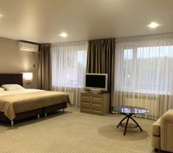 2-местный 2-комнатный номер люкс в O`camp