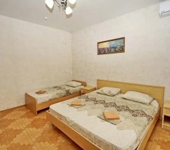 Трёхместный номер Standard в Галактика