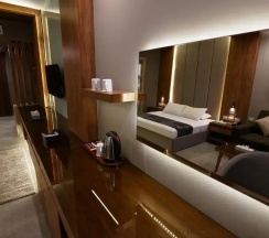 Двухместный номер Deluxe with side sea view (двуспальная кровать) в Отель Ali Baba Palace