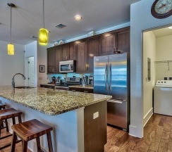Коттедж с 4 комнатами с видом на море в Beach Nest 4 Bedroom Holiday Home by Five Star Properties