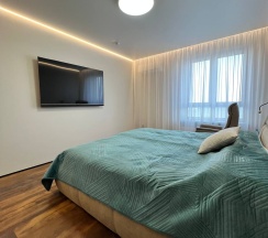 Апартаменты с двуспальной кроватью с балконом в Golden Sun