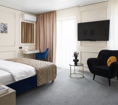 Романтичный в Yantarny Resort