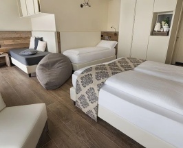 Трёхместный номер Superior с балконом в Hotel Sporting - Family Hospitality