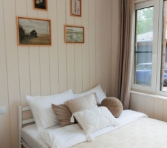 Бежевый дом в Мох