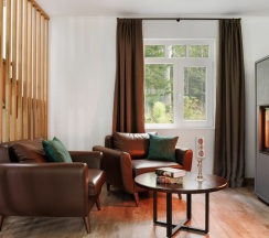 Карельская деревня (двухэтажный дом) 6+4 в Ладога озеро