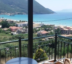 Номер Standard с видом на воду в Katerina Resort
