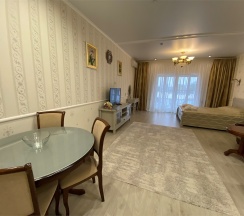 Апартаменты-студио с балконом для четверых в Лиенталь