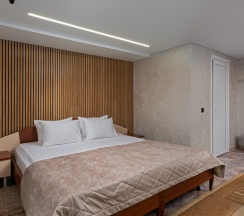 Номер с отдельным входом. Возможно размещение с небольшими животными. в Радуга