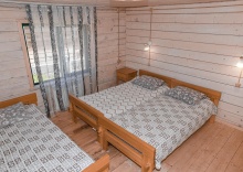 3-местный номер комфорт семейный с 3 односпальными кроватями в Алтайские Дачи 