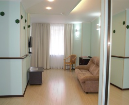 Джуниор сюит с двуспальной кроватью в Премьер