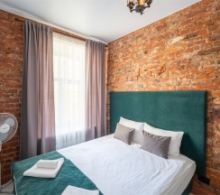 [36] 4-х комнатные апартаменты у Дворцовой площади в Darooms