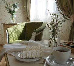 Номер люкс семейный в Келарская набережная