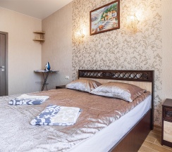 Евродвушка 65 кв.м. район Толстый мыс, на берегу открытого моря ,ул. Южная д. 35 в Милка