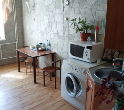 Кровать в общем номере (мужской номер) в Тенька