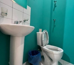 Кровать в общем номере (мужской номер) в Гостевой Дом 125