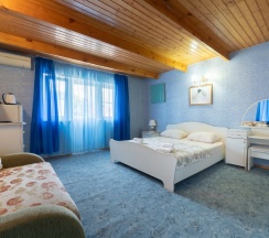 Стандарт трехместный в Оазис Надежды