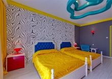 Супериор дизайн с двумя раздельными кроватями в Орловский