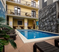 Двухместный бюджет в Golden Kids